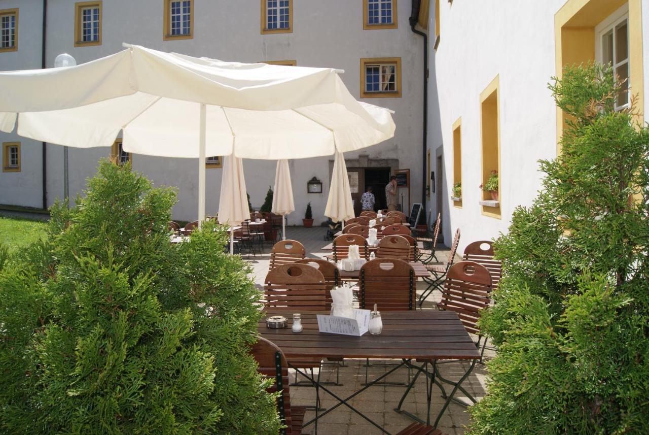 Tagungshaus Im Kloster Neresheim Hotel Exterior photo